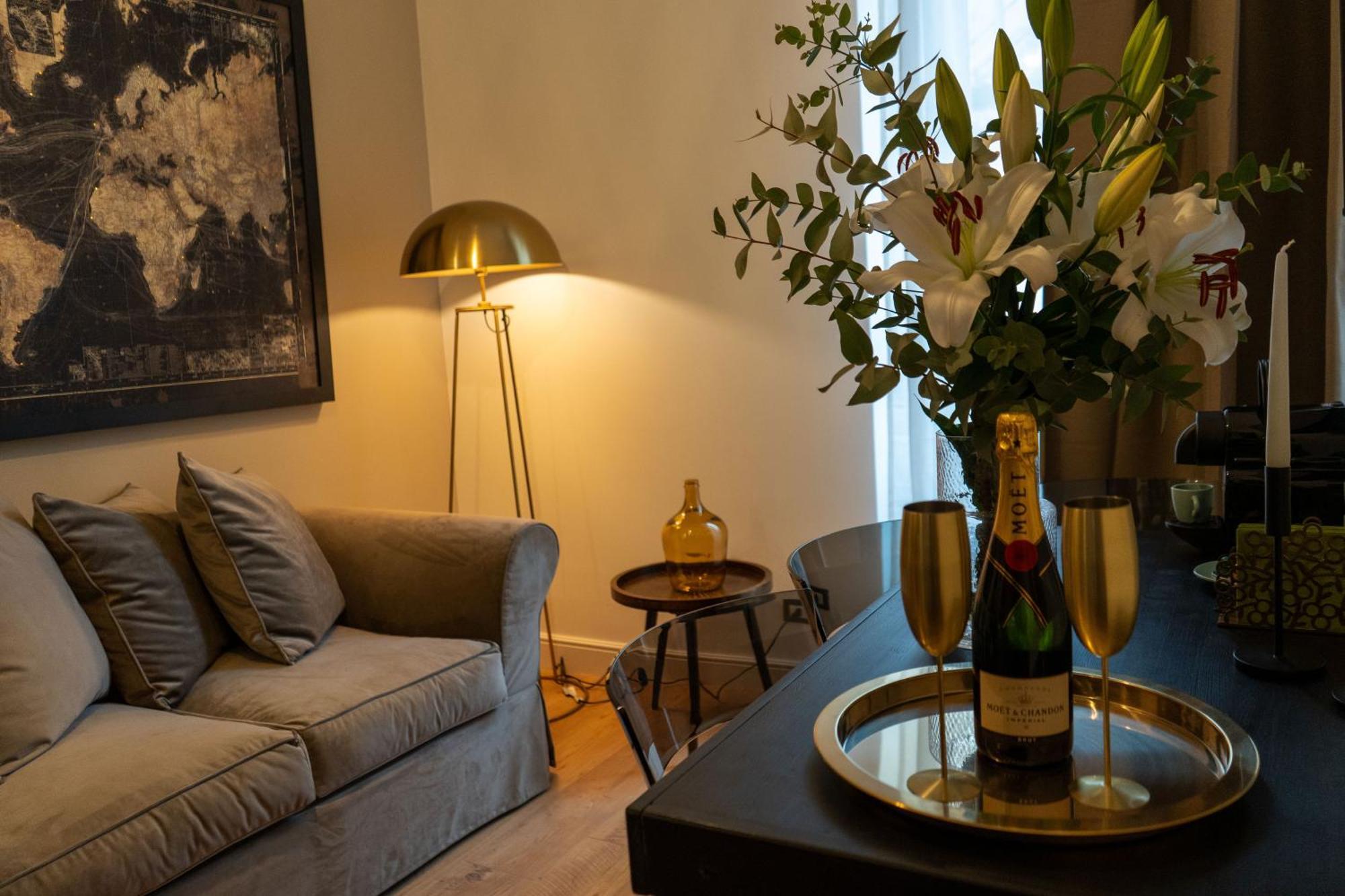 Melody Residence Roma Luaran gambar