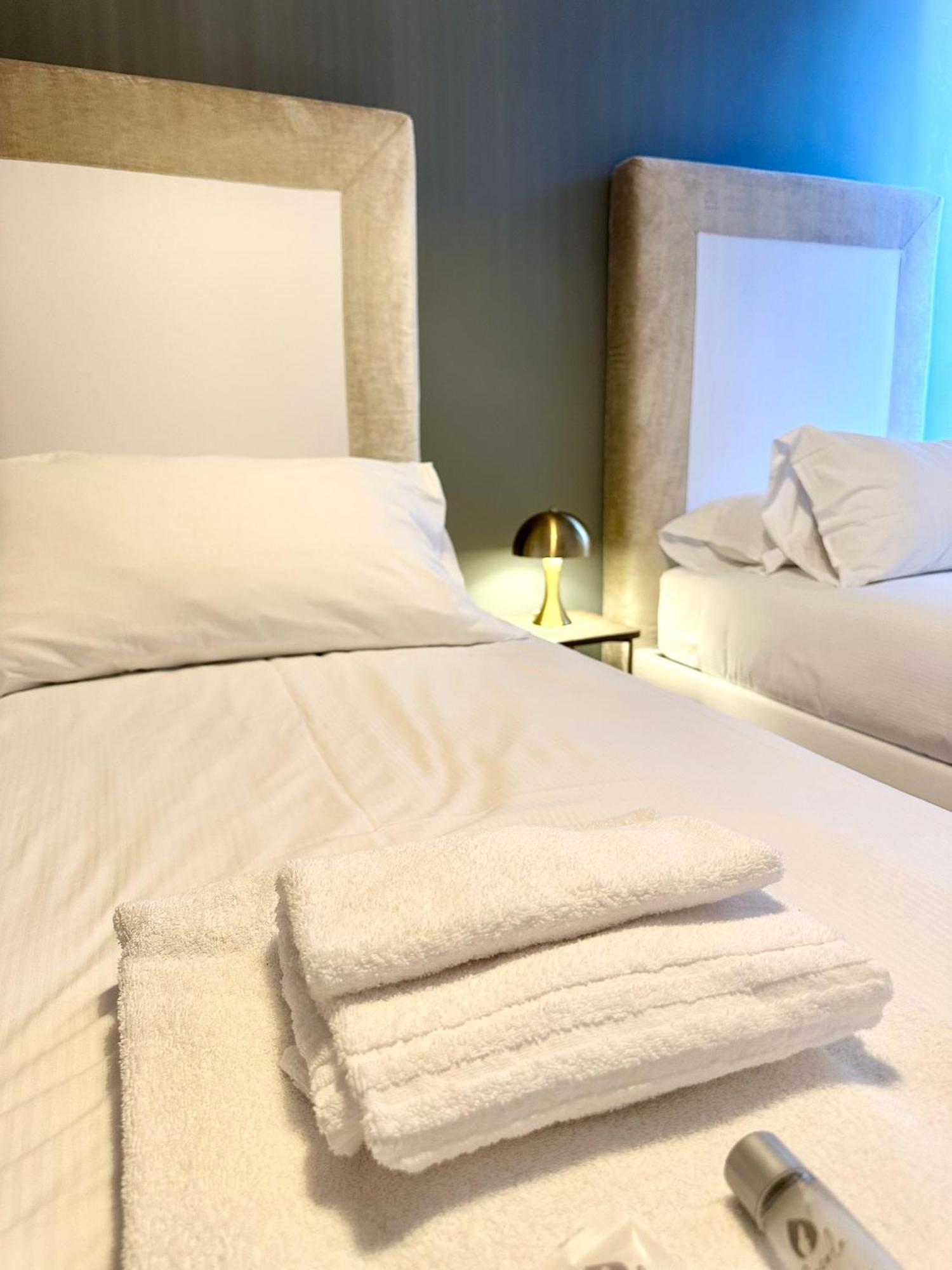 Melody Residence Roma Luaran gambar